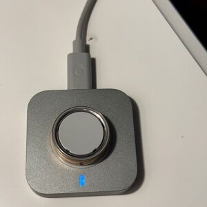 Oura Silver Health Ring with Charger